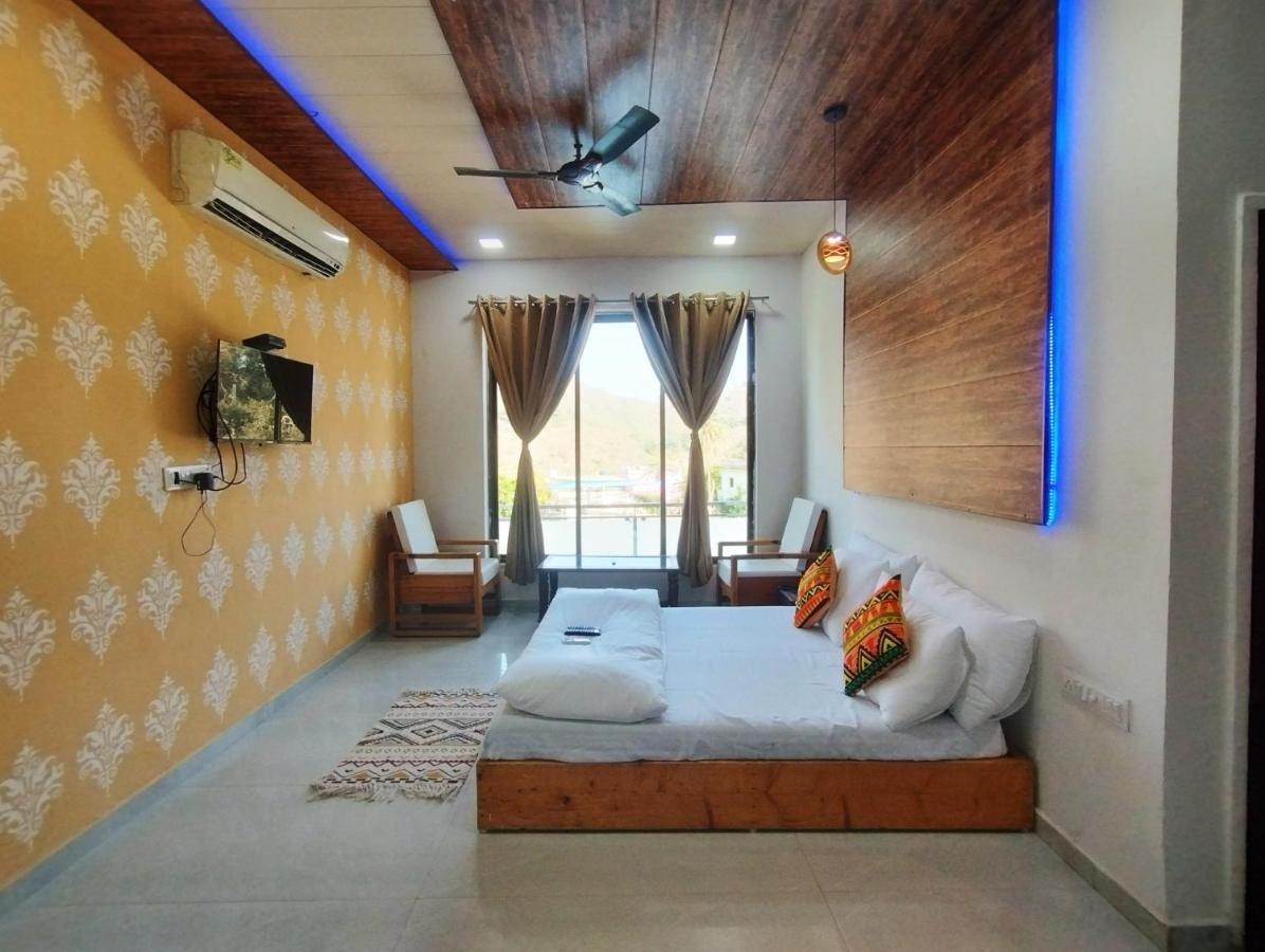 Rudraksha Inn Mount Abu Exterior photo